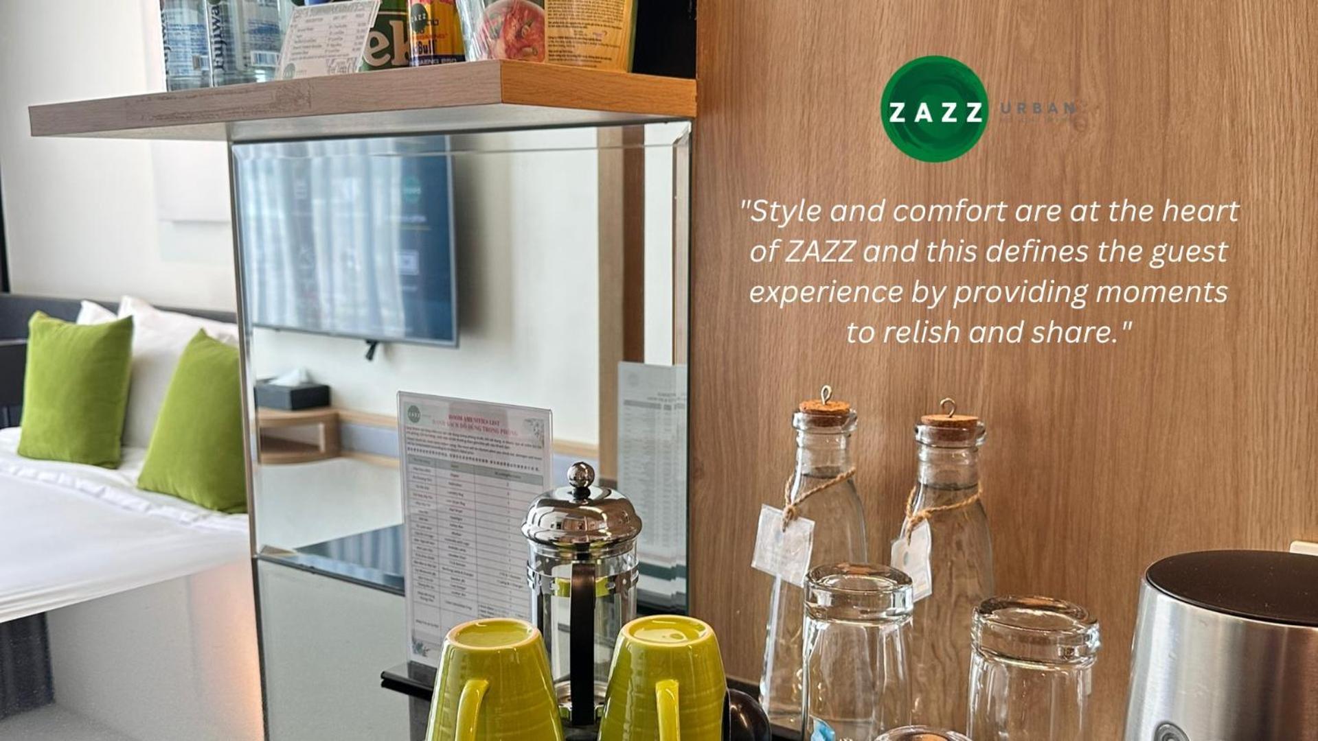 Zazz Urban Ho Chi Minh Hotel Exterior foto